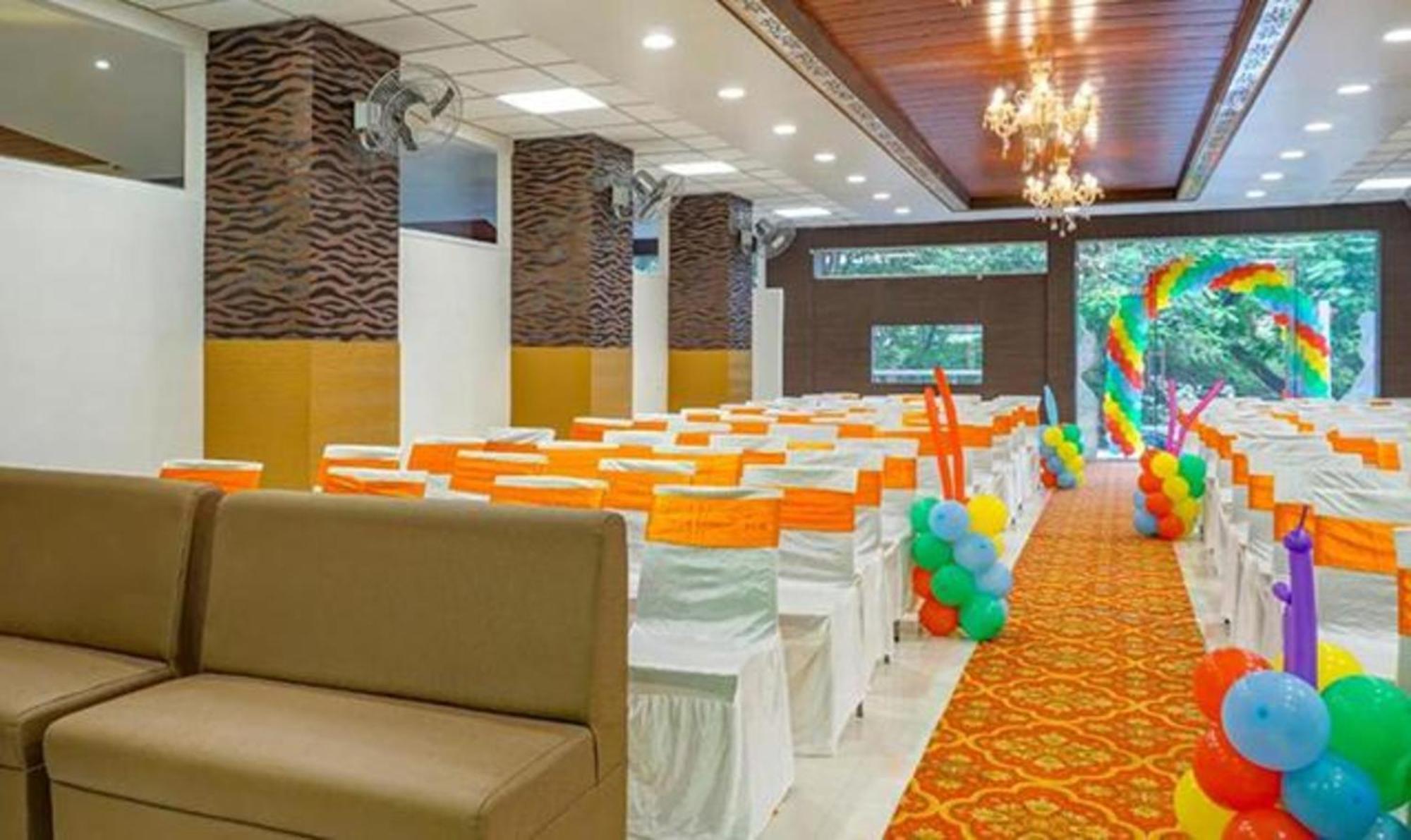 Omkar Executive Hotel Yerandwane Luaran gambar